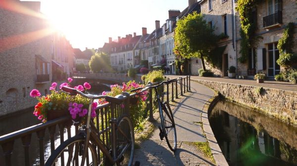 Découvrez les meilleurs spots à vélo en location à Annecy
